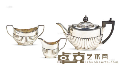 20世纪 纯银茶具 （三件） 最高件高12.5cm