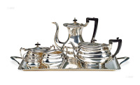 20世纪初期 纯银茶具带原配盘 （六件）