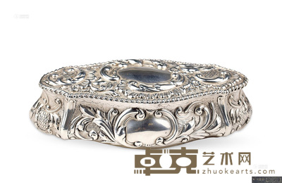 1890年 菱形刻花纯银盒 长13.5×宽6.5×高3.5cm