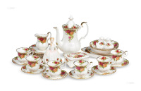 20世纪中期 ROYAL ALBERT陶瓷茶具 （二十九件）