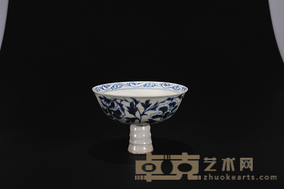 元青花高足杯 H:9cm
