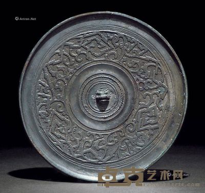雷云地龙纹镜 直径14.0cm