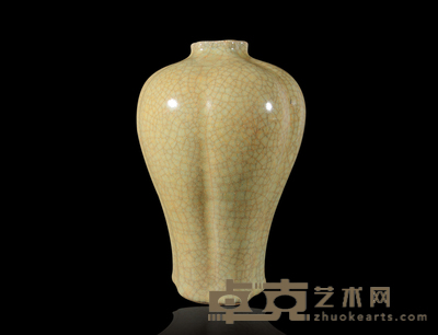 老哥窑瓜棱赏瓶 24×15