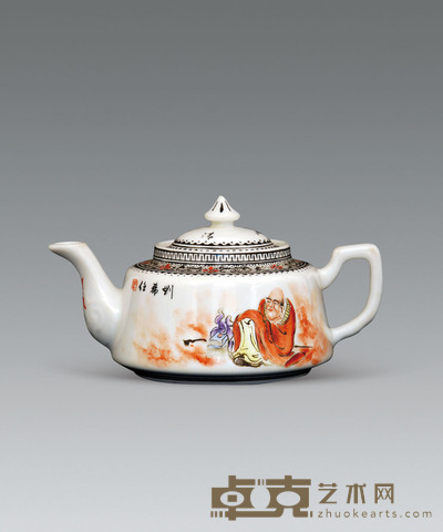 粉彩人物茶壶 H:17CM