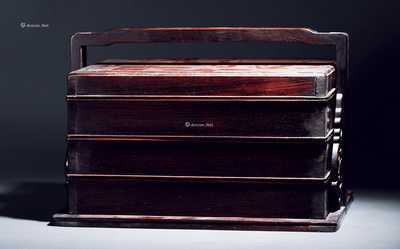 清代 红木雕螭龙纹提盒
