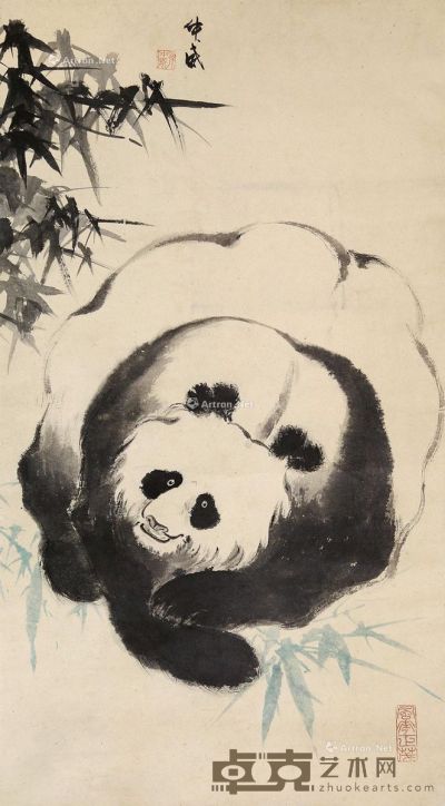 孙仲威 熊猫 立轴 纸本 77×42cm