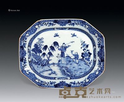 清乾隆 青花庭园人物盘 长42cm