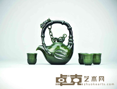 何芳 碧玉链壶 5件/套