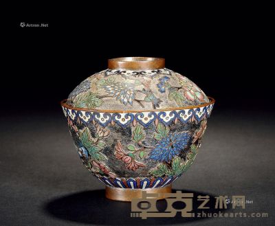 清中期 铜胎珐琅花卉纹盖碗 直径12cm