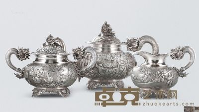 清代 银制人物纹茶具 （三件套） 总重1210g；高14cm；9.4cm；11cm