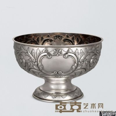 1907年作 爱德华国王时期带座银碗 重428g；直径22cm