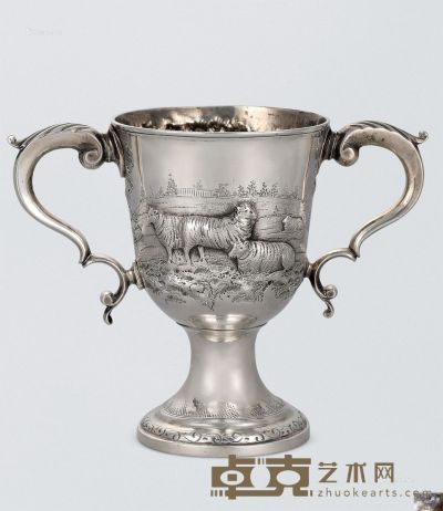 1775年作 乔治三世时期银杯 重540g；高14.5cm