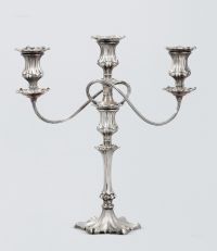 十九世纪晚期 维多利亚时期电镀银双枝大烛台 （一对）