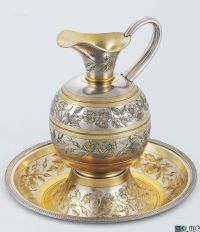 1872年作 1883年作 维多利亚时期银镶金壶和盆