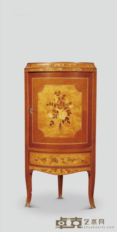 约1890年作 法国路易十五和过渡时期风格弧形墙角柜 长49cm×宽34cm×高90cm