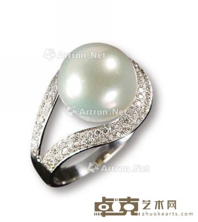 白珍珠戒指 --