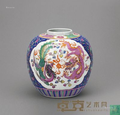 清雍正 粉彩龙凤纹罐 高16cm