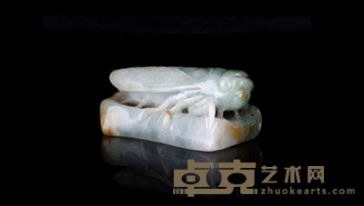 翡翠蝉 7.6×3.7×2.9cm