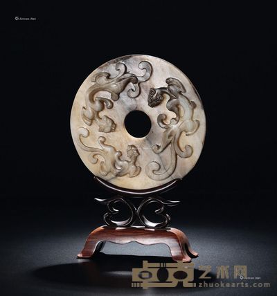 明 白玉沁色螭龙壁 直径16cm