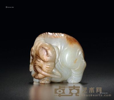 明 白玉沁色大象暖手 高6cm；长6.5cm