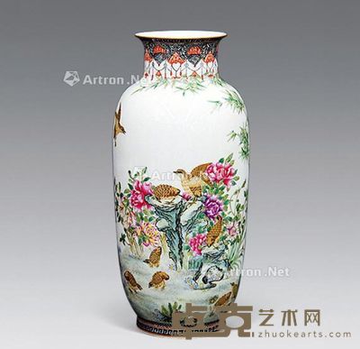 民国 粉彩薄胎四季平安瓶 高25cm