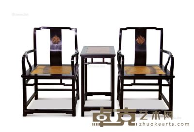 紫檀镶黄杨官帽椅 （三件套） 椅子60×48×100cm×2；几子46×38×75cm