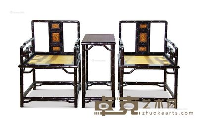 紫檀雕竹节太师椅 (三件套) 椅子60×47×92cm×2;几子48×36×75cm