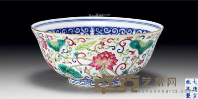 清宣统 青花粉彩荷莲碗 直径14.9cm