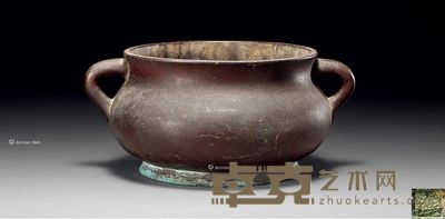 清乾隆 铜双耳炉 高12.6cm