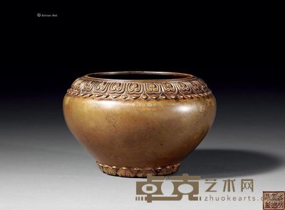 清乾隆 铜莲瓣纹钵式炉 高10.8cm