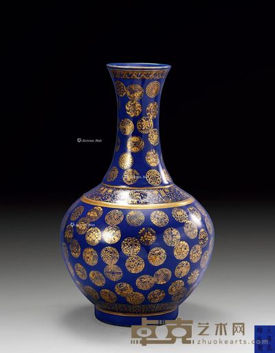 清光绪 霁蓝釉描金皮球花赏瓶 高38.2cm