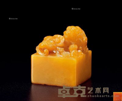 清初 田黄太狮少狮钮方章 高3.8cm