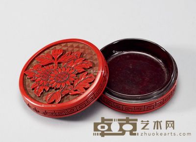清中期 剔红花卉圆盒 直径6.8cm