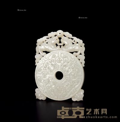 清乾隆 白玉二龙戏珠璧形珮 高9.6cm