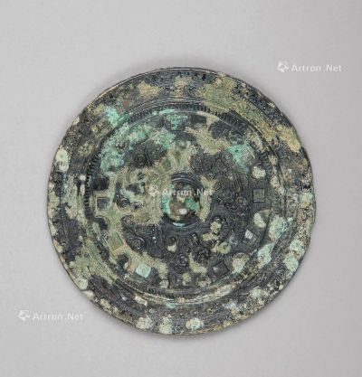 汉代 人物神兽铜镜