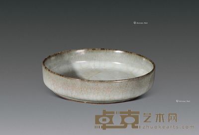 明以前 官窑青釉直口洗 直径12.8cm