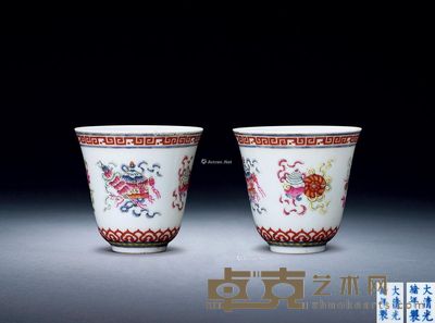 清光绪 粉彩如意八宝纹铃铛杯 （一对） 高8cm×2