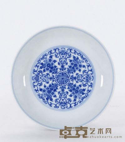 清雍正 青花寿字团花纹盘 直径15.5cm