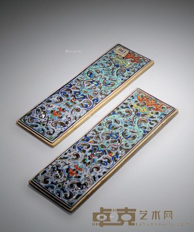 清乾隆 斗彩龙纹瓷板 高23.5cm