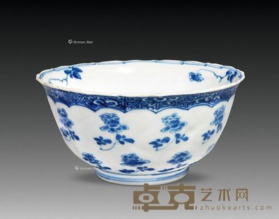 清康熙 景德镇窑青花花卉莲瓣纹碗 口径15cm