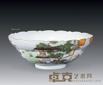 清 粉彩人物束腰葵口碗 高6.5cm;口径17.3cm