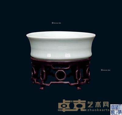 雍正款影青釉水盂 外口直径14.6cm;高5.5cm