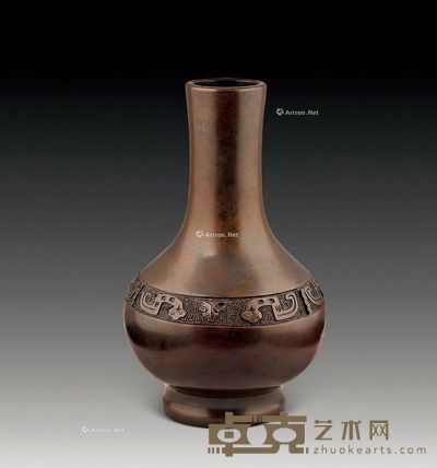 清代 饕餮纹小铜瓶 直径6.5cm；高17cm