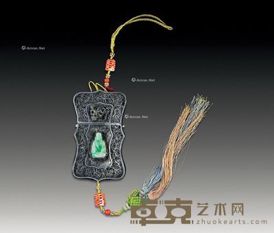 清代 银镶翡翠香囊 长10.5cm；宽5.5cm