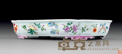 清乾隆 粉彩花蝶纹水仙盆 长21.5cm