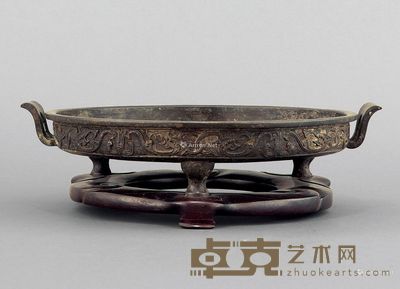 明 铜仿古龙纹三足朝贯耳大盘 长41.5cm