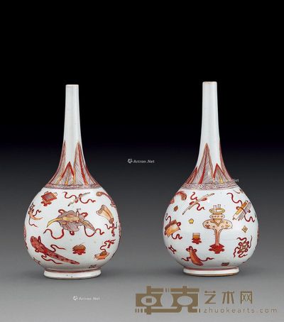清康熙 矾红描金博古纹长颈小胆瓶 （二件） 高21.5cm