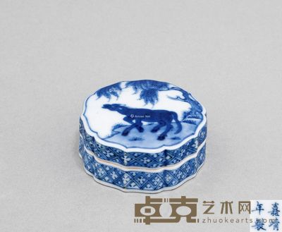 清中期 青花牧牛图海棠形盖盒 直径5.2cm