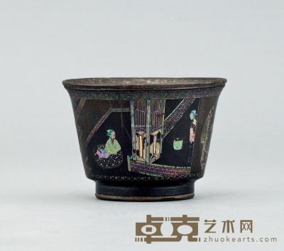 清初 漆嵌螺钿人物纹小杯 直径9.6cm