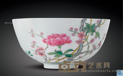 清嘉庆 粉彩过枝牡丹纹大碗 直径21.0cm;高10.5cm